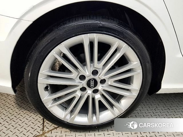 Audi New A3 id 4339654 из Кореи 11