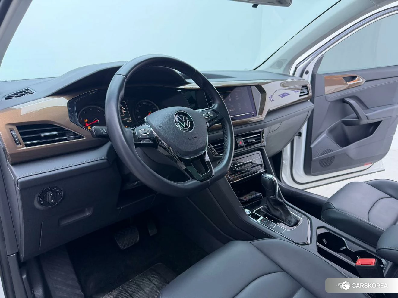 Volkswagen Tuyue id 4461475 из Китая 11