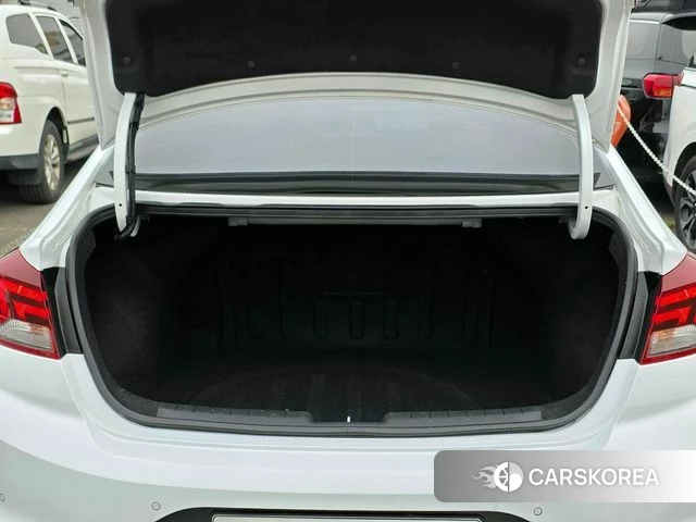 Hyundai The New Avante AD id 3873384 из Кореи 11