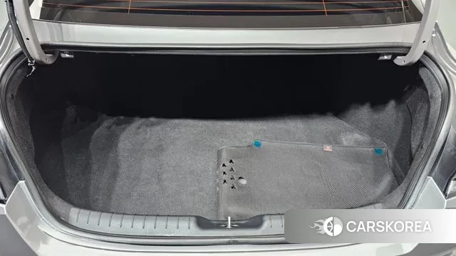 Hyundai Avante (CN7) id 3478999 из Кореи 11