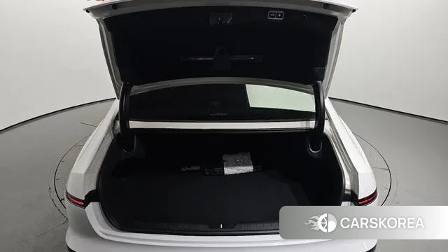 Hyundai Grandeur (GN7) id 3036681 из Кореи 11