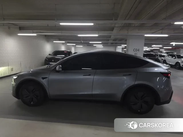 Tesla Model Y id 3560037 из Кореи 11