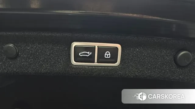 Hyundai Grandeur (GN7) id 3758405 из Кореи 11