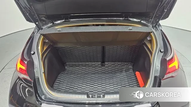 Hyundai Veloster (JS) id 3686969 из Кореи 11