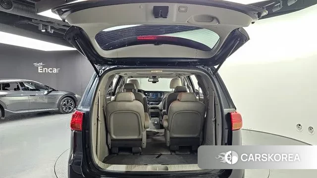 Kia All New Carnival id 3308326 из Кореи 11