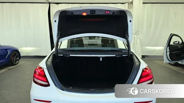 Mercedes-Benz E-Class W213 id 3718589 из Кореи 11