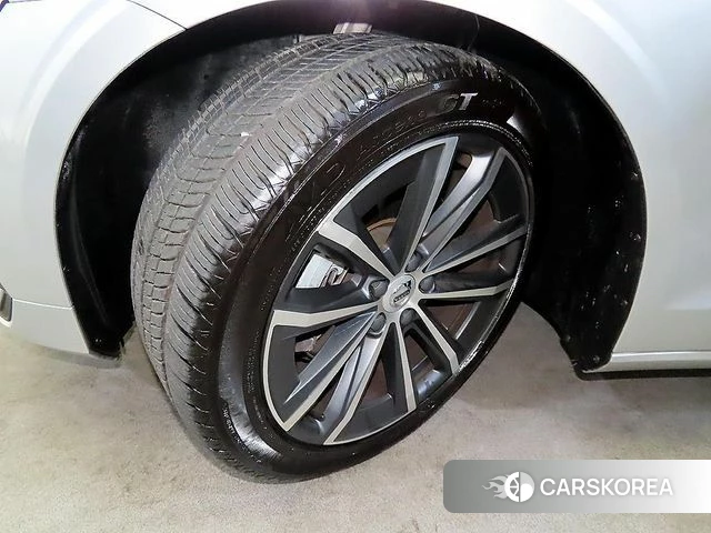 Volvo S60 3rd generation id 3839680 из Кореи 11