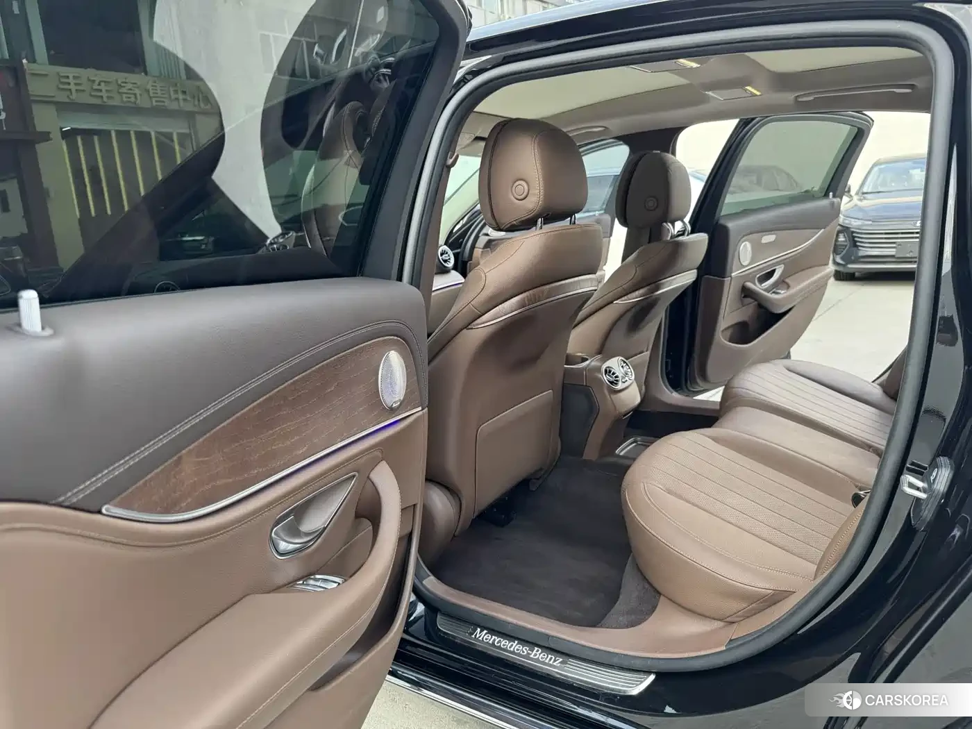 Mercedes-Benz E-Class id 4629453 из Китая 11
