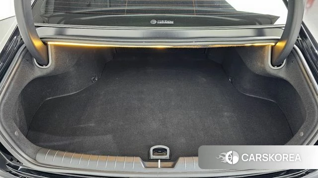 Hyundai Grandeur (GN7) id 3811011 из Кореи 11