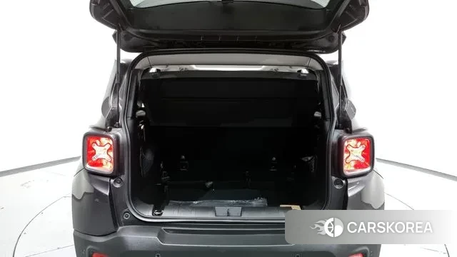 Jeep Renegade id 3307787 из Кореи 11