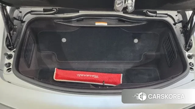 Maserati MC20 id 3180025 из Кореи 11