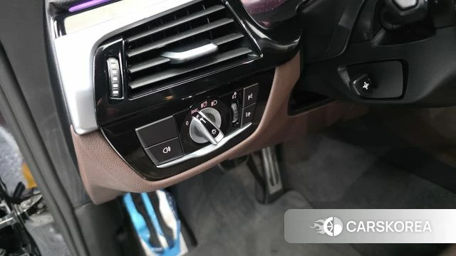 BMW 6 Series GT (G32) id 4688225 из Кореи 11
