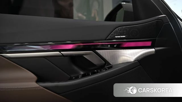 BMW 5 Series (G60) id 4206483 из Кореи 11