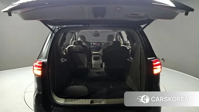 Kia The New Carnival id 3386140 из Кореи 11