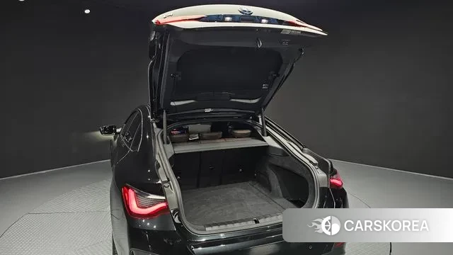 BMW i4 id 3231114 из Кореи 11