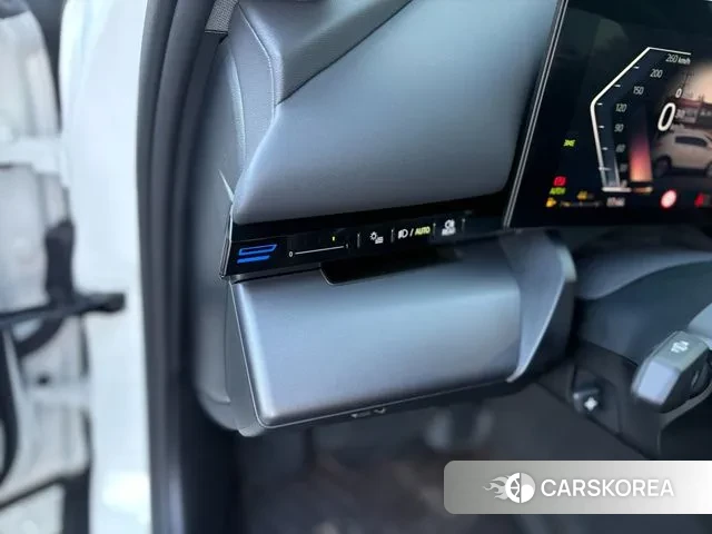 BMW 5 Series (G60) id 3063004 из Кореи 11