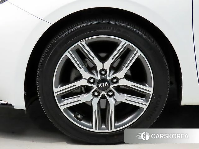 Kia Come New K3 id 4188697 из Кореи 11