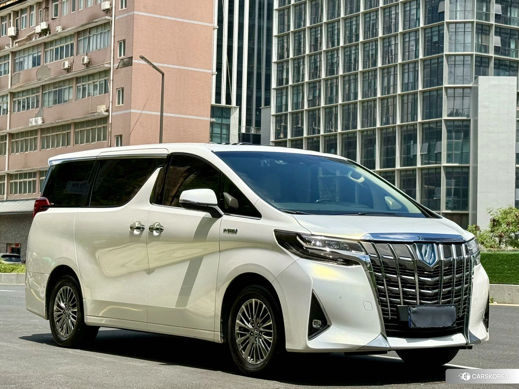 Toyota Alphard id 4510799 из Китая 11