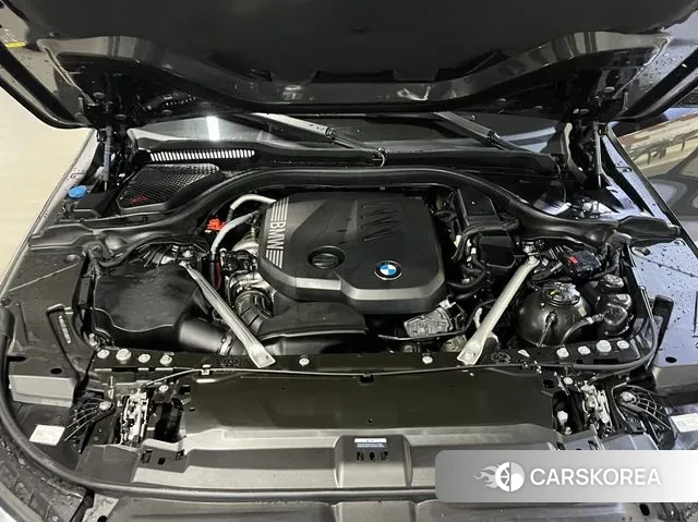 BMW 5 Series (G60) id 3437261 из Кореи 11