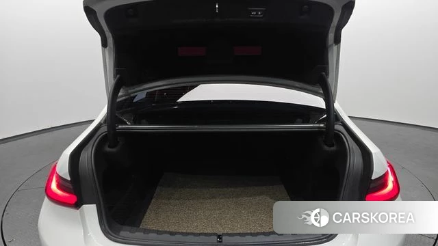 BMW 3 Series (G20) id 3935717 из Кореи 11