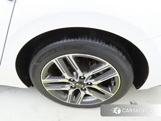 Kia Come New K3 id 3408249 из Кореи 11