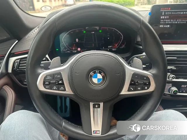 BMW 5 Series (G30) id 3027191 из Кореи 11