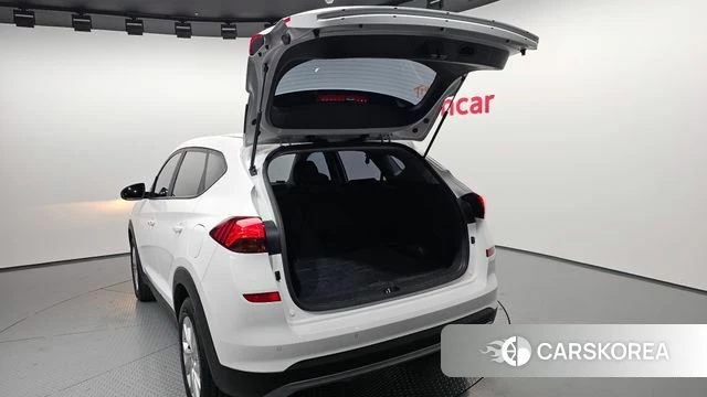 Hyundai All New Tucson id 3924382 из Кореи 11