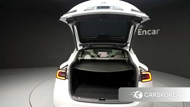 Tesla Model Y id 3909785 из Кореи 11