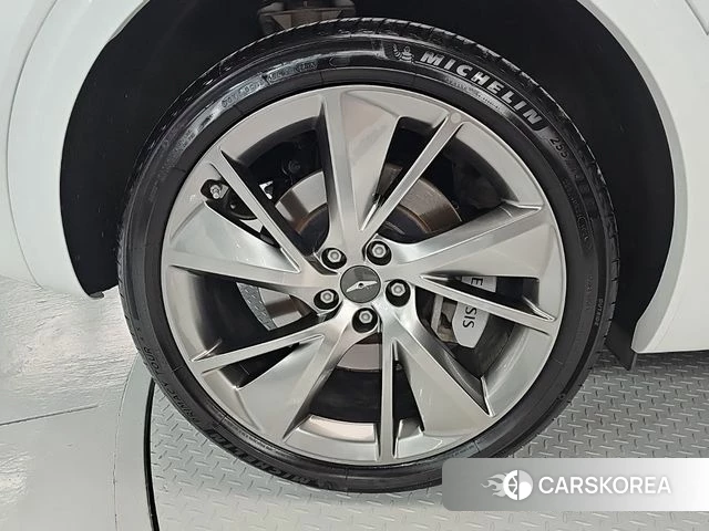 Genesis GV70 id 3940158 из Кореи 11