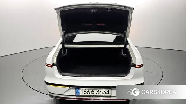 Hyundai Grandeur (GN7) id 3241487 из Кореи 11