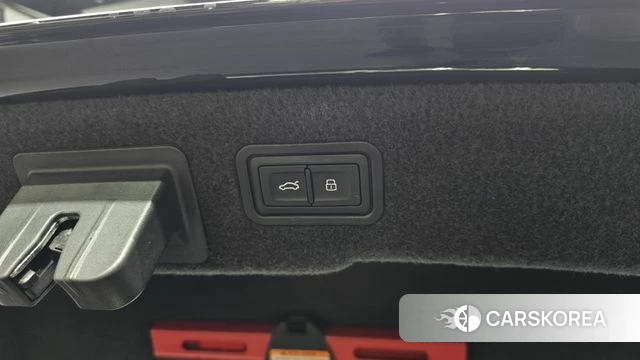 Audi A8 (D5) id 3794799 из Кореи 11