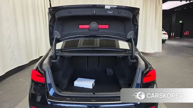 BMW 5 Series (G30) id 3635599 из Кореи 11