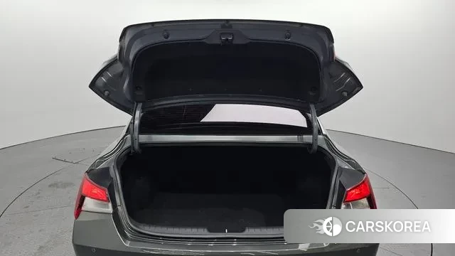 Hyundai Avante (CN7) id 3639462 из Кореи 11