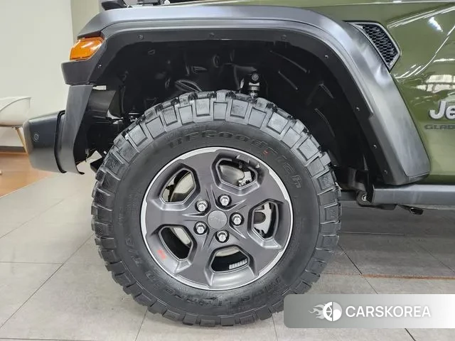 Jeep Gladiator (JT) id 3787965 из Кореи 11