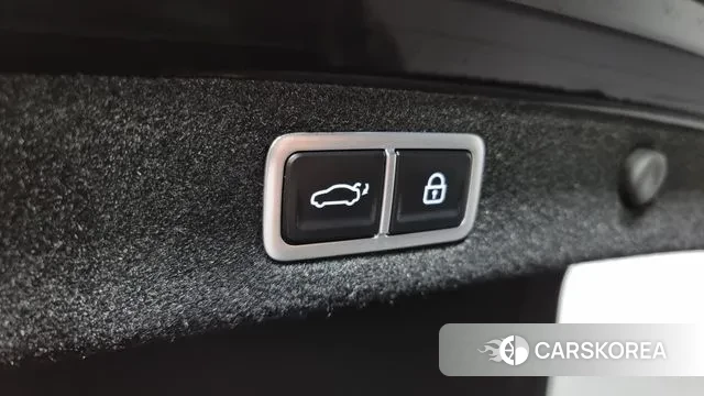 Hyundai Grandeur (GN7) id 3058203 из Кореи 11