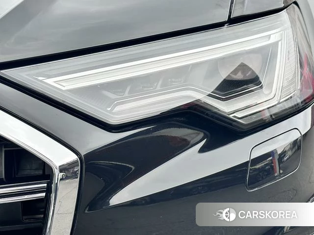 Audi A6L id 4290646 из Китая 11
