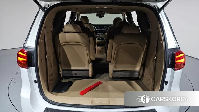 Kia The New Carnival id 4568525 из Кореи 11