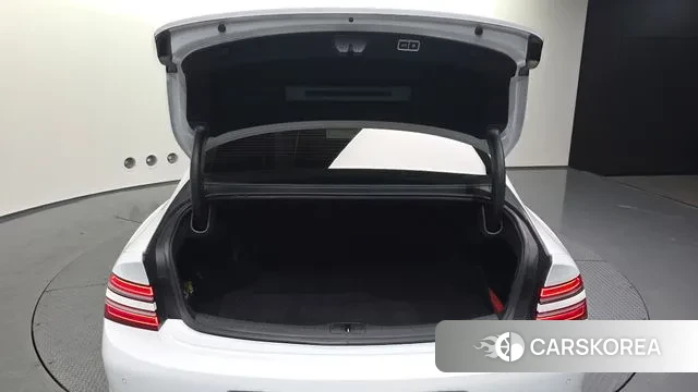 Genesis G80 (RG3) id 3665245 из Кореи 11