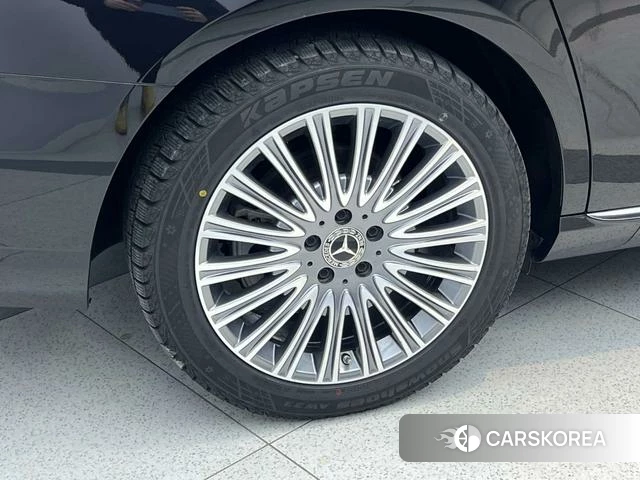 Mercedes-Benz E-class id 4236384 из Китая 11