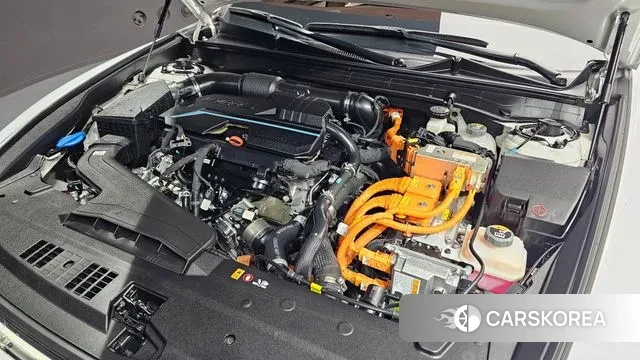 Hyundai Grandeur Hybrid (GN7) id 3610552 из Кореи 11