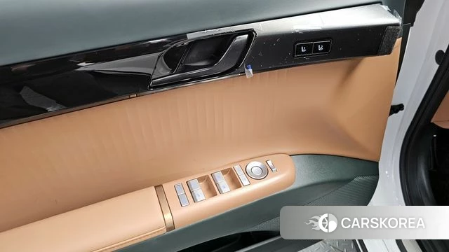 Hyundai Grandeur Hybrid (GN7) id 3952947 из Кореи 11