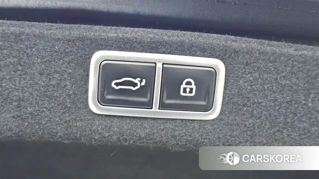 Hyundai Grandeur (GN7) id 3512310 из Кореи 11