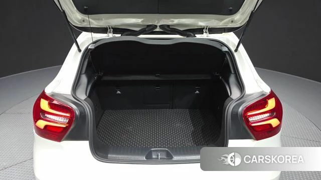 Mercedes-Benz A-Class W176 id 4233142 из Кореи 11