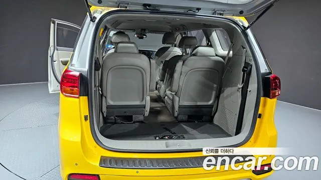 Kia The New Carnival id 2855367 из Кореи 11