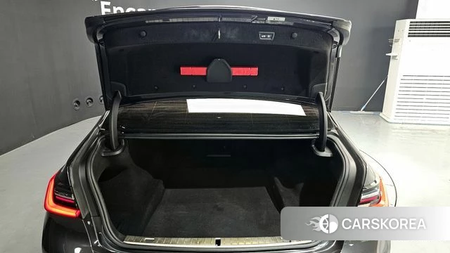 BMW 7 Series (G11) id 4285188 из Кореи 11