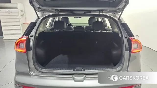 Kia Niro id 3505396 из Кореи 11