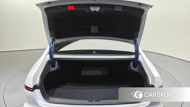 Hyundai Grandeur Hybrid (GN7) id 3817175 из Кореи 11