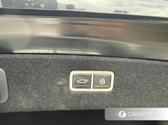 Genesis G90 (RS4) id 4585576 из Кореи 11