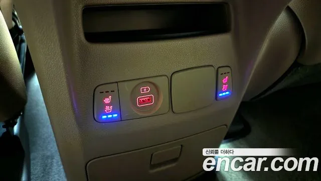 Kia The New Carnival id 2502423 из Кореи 11