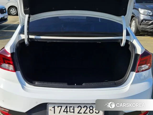 Hyundai The New Avante AD id 3583254 из Кореи 11